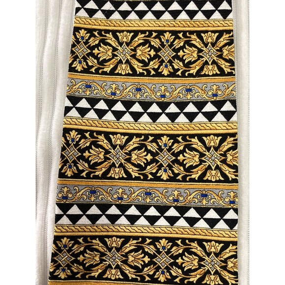V2 by Versace Men’s Tie 100% Silk Gold Black Geometric Luxury Designer Italy - Picture 3 of 7
